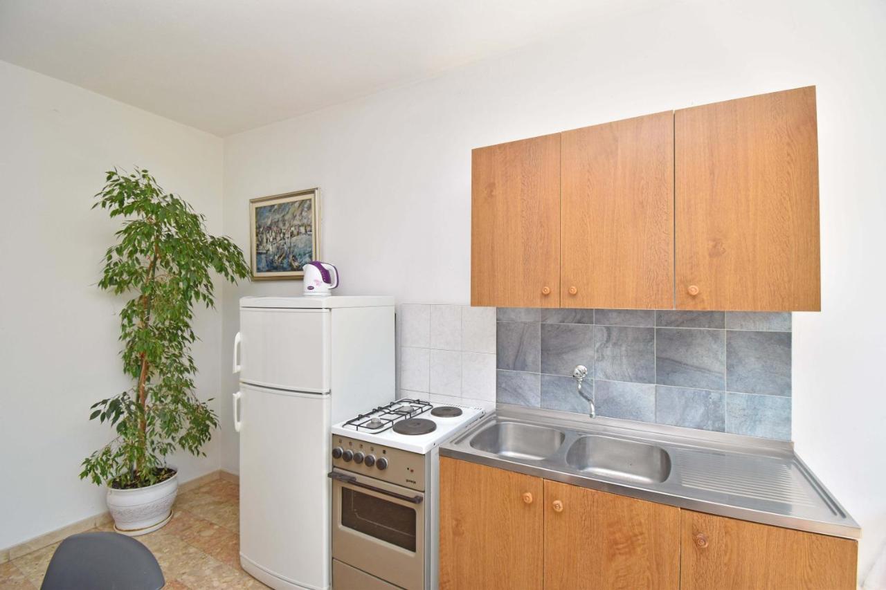 Rooms Borka Tučepi Kültér fotó